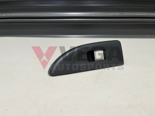 Window Switch Panel (Rear Lhs) To Suit Subaru Impreza Gc8 Gf8 98-00 83082Fa070Oe Interior
