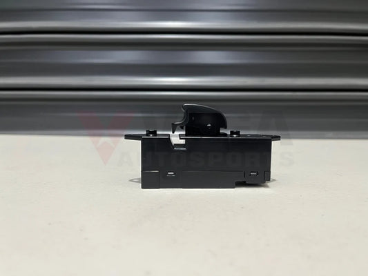 Window Switch (Rear Lhs) To Suit Mitsubishi Lancer Evolution 7 / 8 9 Ct9A 8608A101 Electrical