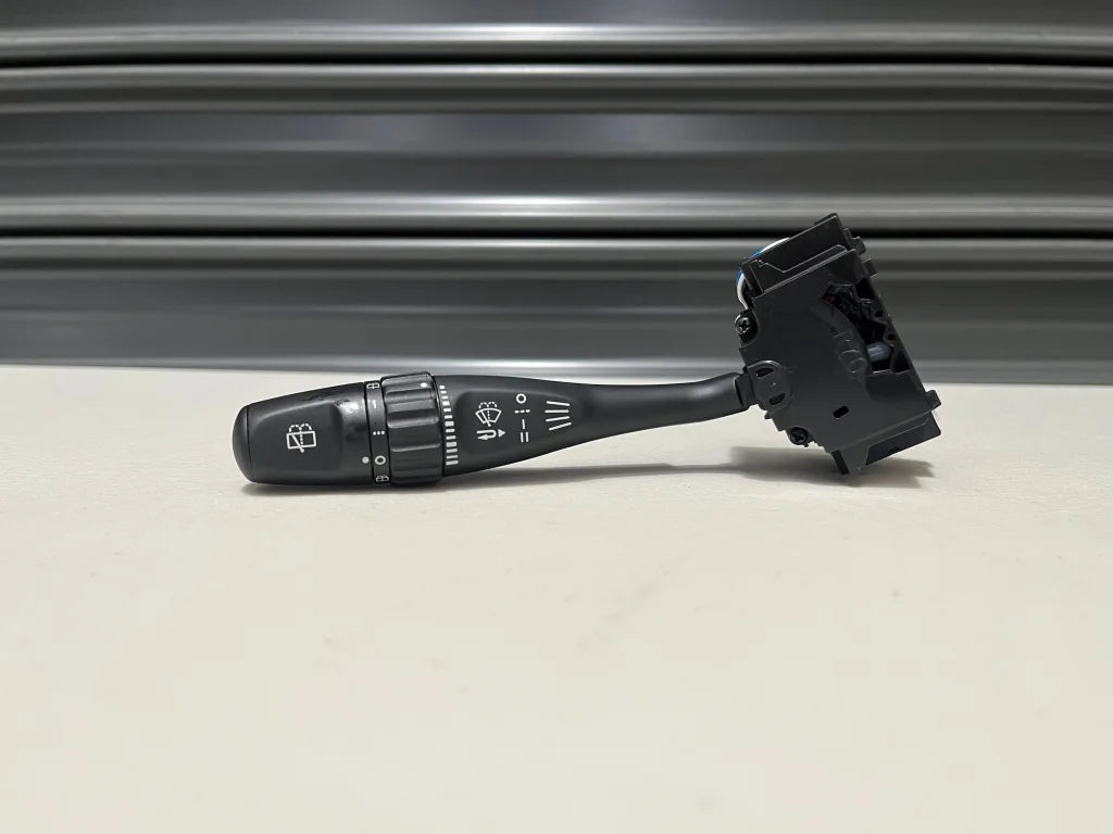 Windscreen Wiper and Washer Stalk to suit Mitsubishi Lancer Evolution 4 / 5 / 6 / 6.5 CP9A  MR277100 - Vega Autosports