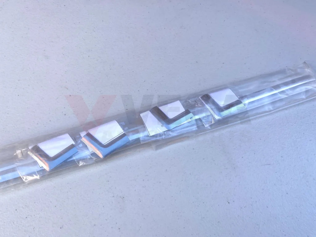 Windshield Moulding Kit Genuine to suit DATSUN 1200 (Fits NISSAN B110 Sunny Ute B120) - Vega Autosports