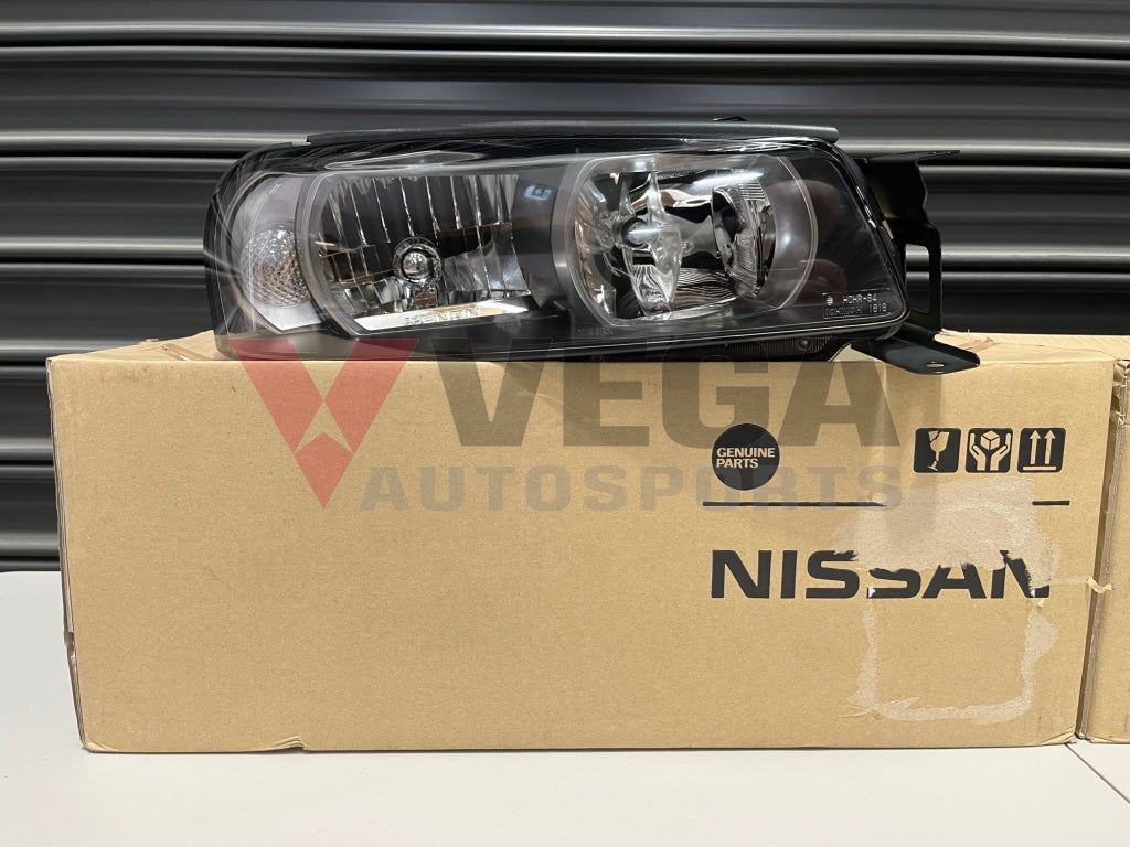 Xenon Headlight Assembly Set Rhs & Lhs To Suit Nissan Skyline R34 Gtr Late Model - 00/08 Onwards