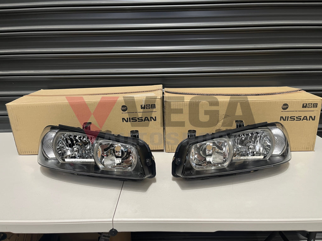 Xenon Headlight Housings (Rhs & Lhs) To Suit Nissan Skyline R34 Gtr (01/1999 - 08/2000) Early Model